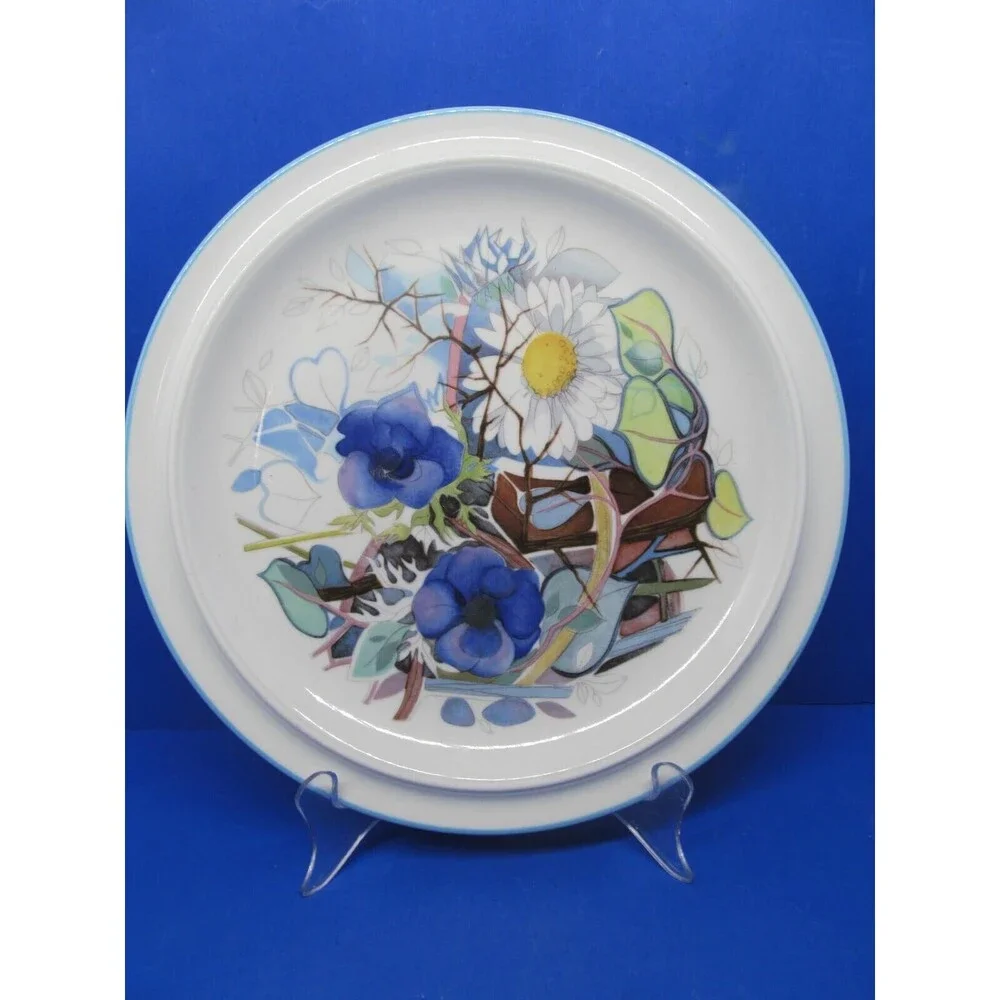 Goebel Jardin Germany Rare HTF 10 1/4